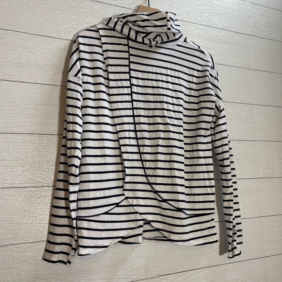 Coolibar UPF 50+ Beach Hoodie | Blue & White Stripe | Crossover Back | Size S - Picture 5 of 11